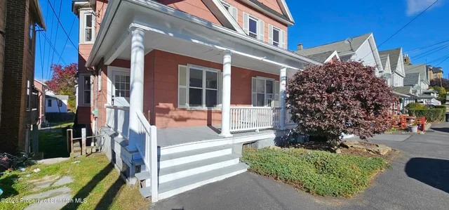 $1,700 | 128 South Rebecca Avenue, Scranton, PA 18504