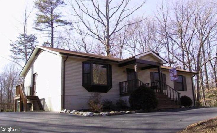 8412 Delegate Drive King George, VA 22485 - Photo 2 of 26