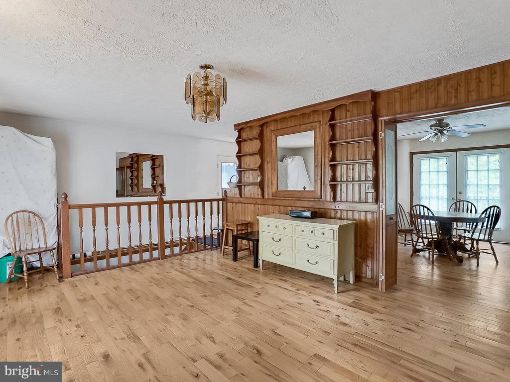 8412 Delegate Drive King George, VA 22485 - Photo 4 of 26