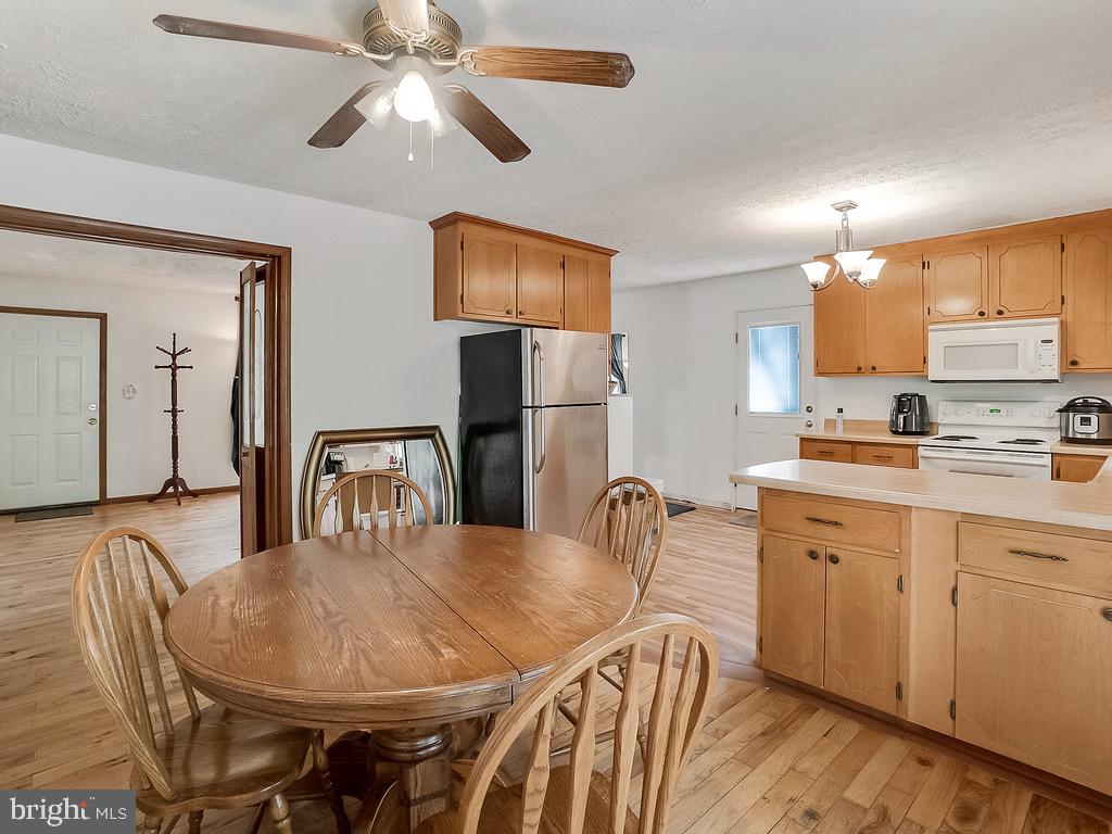 8412 Delegate Drive King George, VA 22485 - Photo 7 of 26