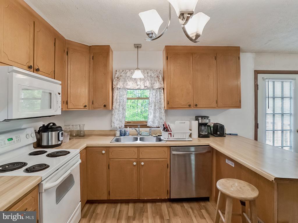 8412 Delegate Drive King George, VA 22485 - Photo 9 of 26