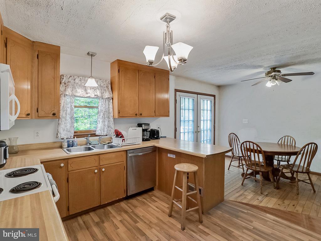 8412 Delegate Drive King George, VA 22485 - Photo 10 of 26