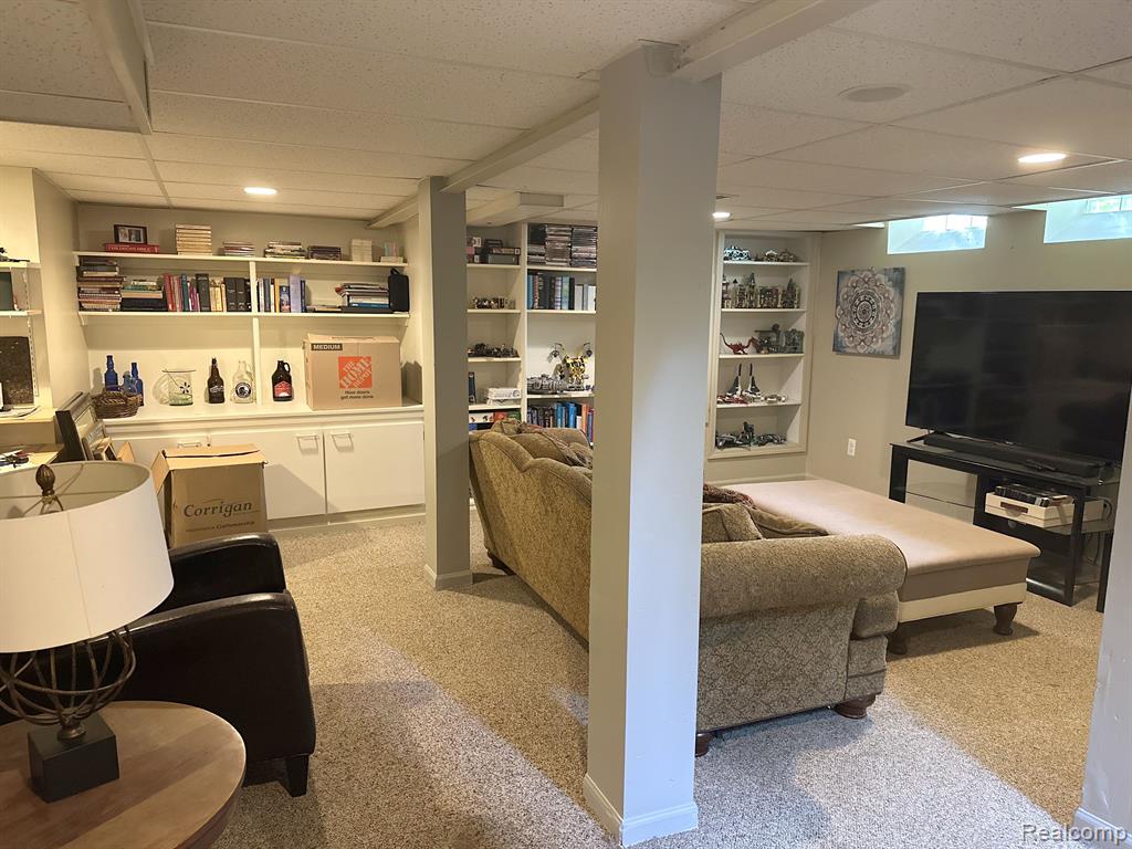 2647 Pembroke Road Birmingham, MI 48009 - Photo 13 of 17 Gallery Image 13