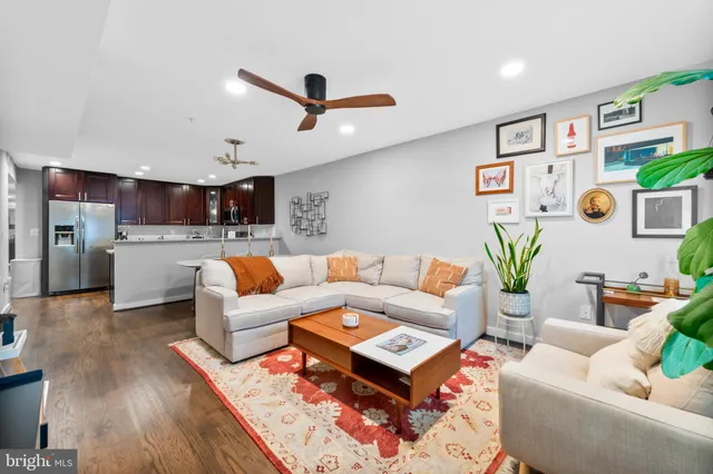 $500,000 | 1812 D Street Northeast, Unit 1, Washington, DC 20002