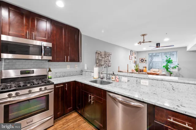 $500,000 | 1812 D Street Northeast, Unit 1, Washington, DC 20002