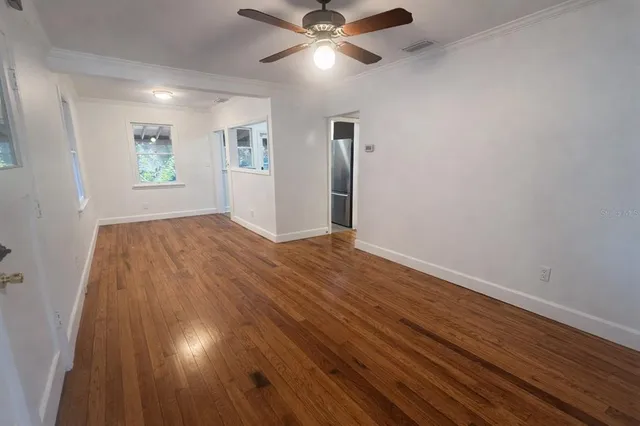 $1,950 | 927 Northeast 7th Avenue, Gainesville, FL 32601