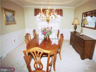 19 Illinois Avenue Sinking Spring, PA 19608 - Photo 4 of 6