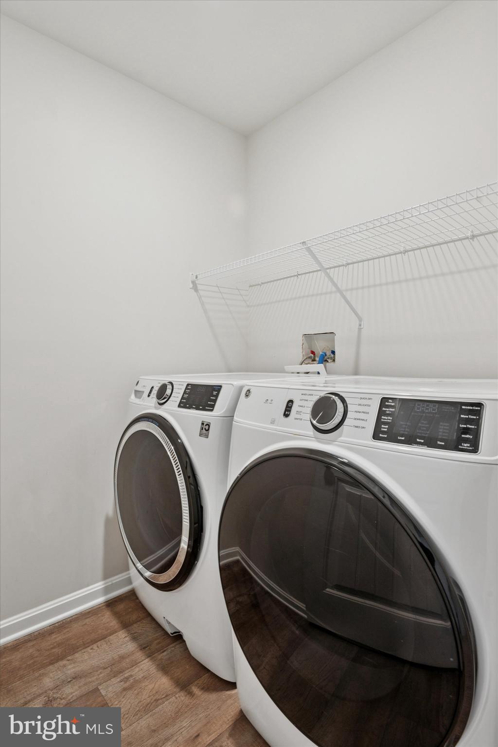 1236 Pimpernell Path Middletown, DE 19709 - Photo 24 of 35 a utility room with dryer and washer
