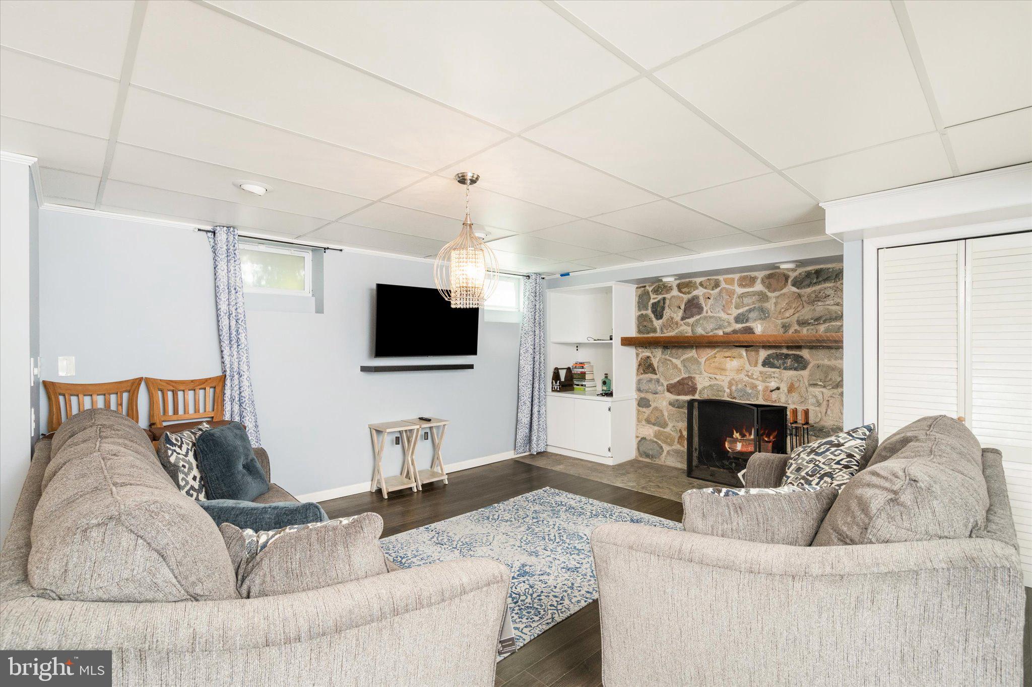 32 Malaga Drive Ewing, NJ 08638 - Photo 20 of 31