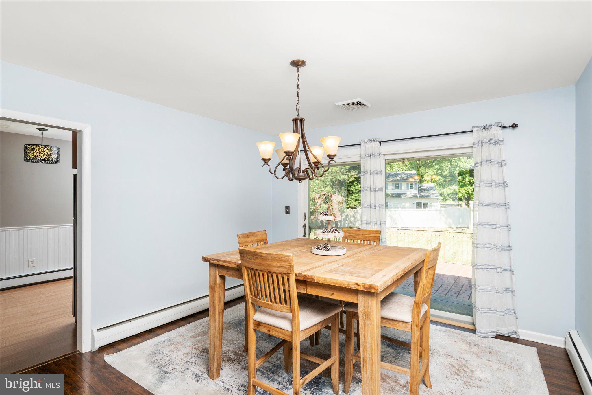 32 Malaga Drive Ewing, NJ 08638 - Photo 7 of 31