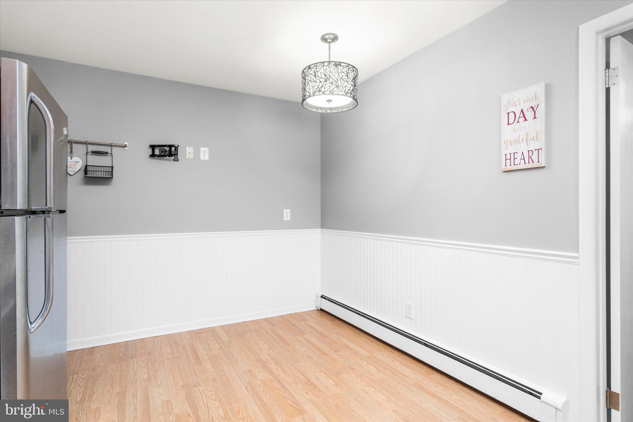 32 Malaga Drive Ewing, NJ 08638 - Photo 10 of 31