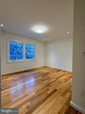 $5,695 | 816 Utterback Store Road, Great Falls, VA 22066