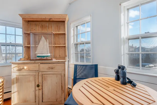 $2,195,000 | 26 Easy Street, Unit 3, Nantucket, MA 02554