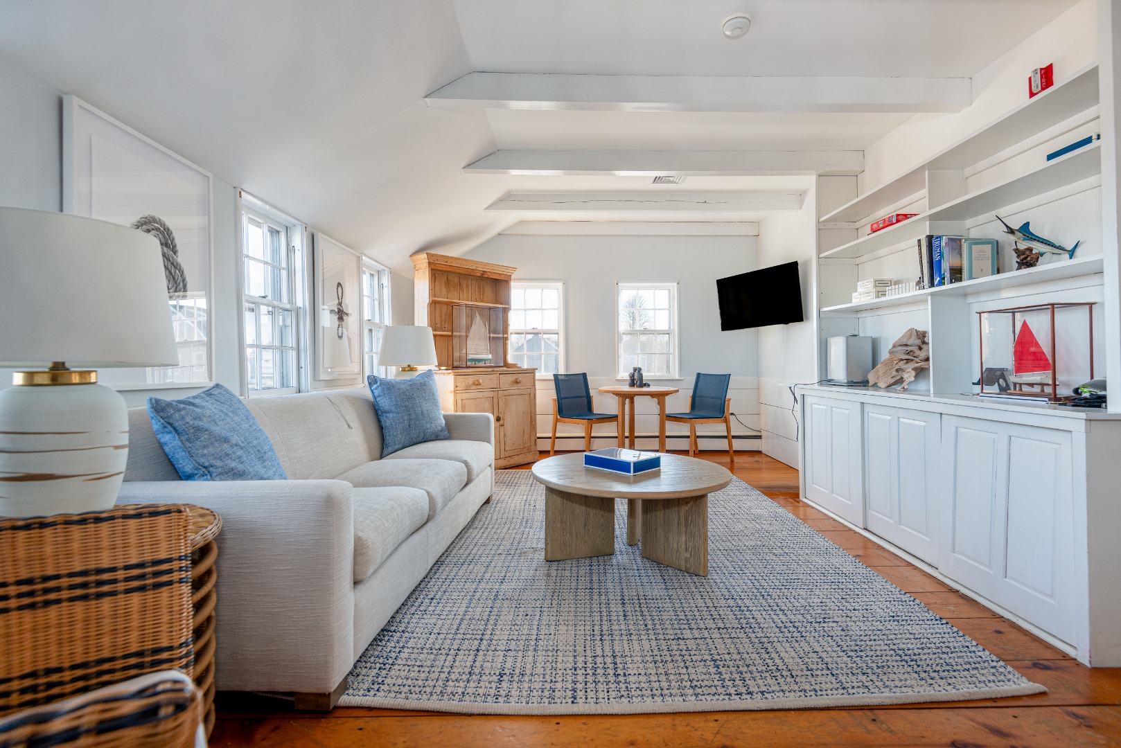 26 Easy Street, Unit 3 Nantucket, MA 02554 - Photo 8 of 17