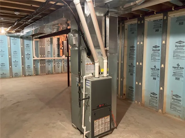 $2,500 | 3 Sweet Alysum Way, Henrietta, NY 14586