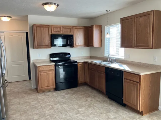 $2,500 | 3 Sweet Alysum Way, Henrietta, NY 14586