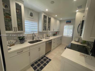 8330 Southwest 29th Street Miami, FL 33155 - Photo 10 of 33 Gallery Image 10
