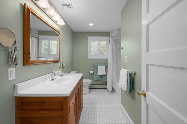 $1,548,000 | 4 Knight Road, Manchester, MA 01944