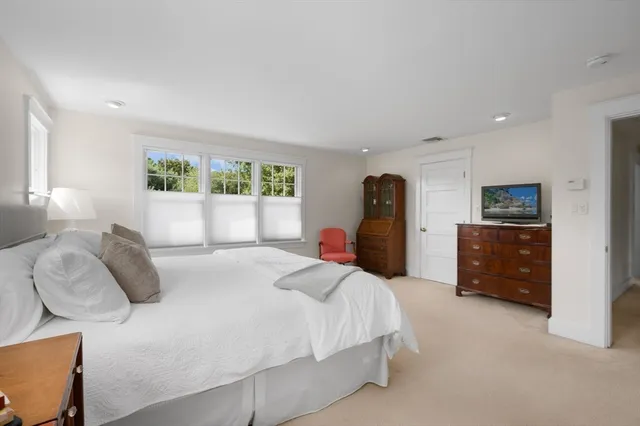 $1,548,000 | 4 Knight Road, Manchester, MA 01944