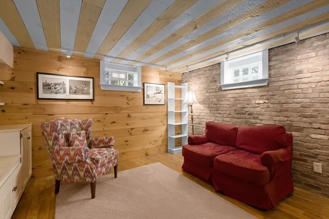 $1,548,000 | 4 Knight Road, Manchester, MA 01944