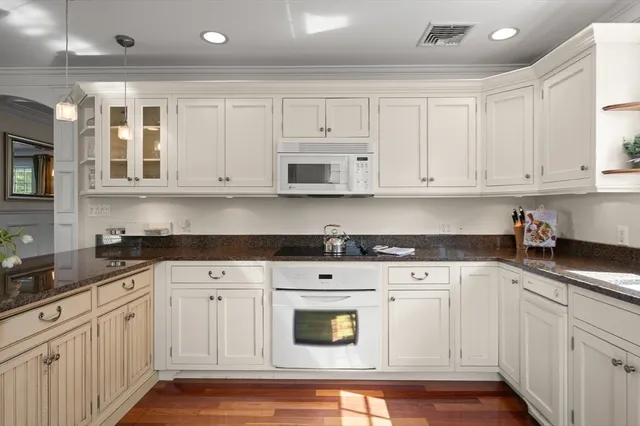 $1,548,000 | 4 Knight Road, Manchester, MA 01944