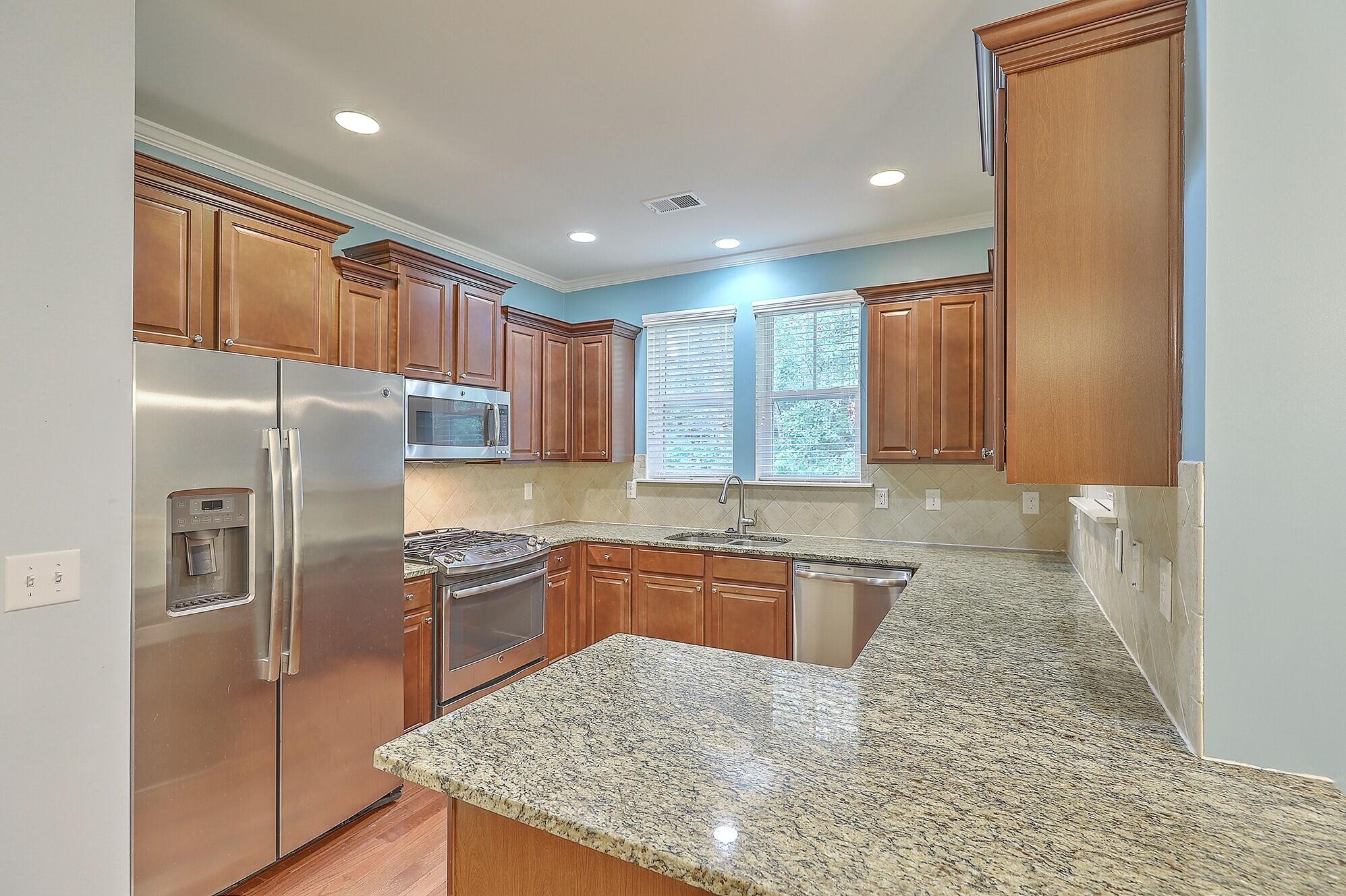 1259 Dingle Road Mount Pleasant, SC 29466 - Photo 6 of 9 IMG_7063_4_5_6_7_8_9