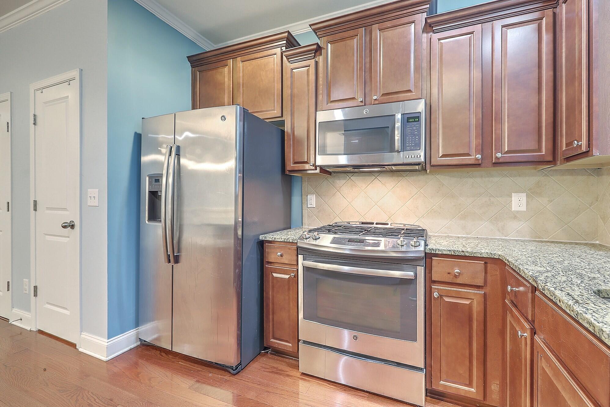 1259 Dingle Road Mount Pleasant, SC 29466 - Photo 7 of 9 IMG_7077_78_79_80_81_82_83