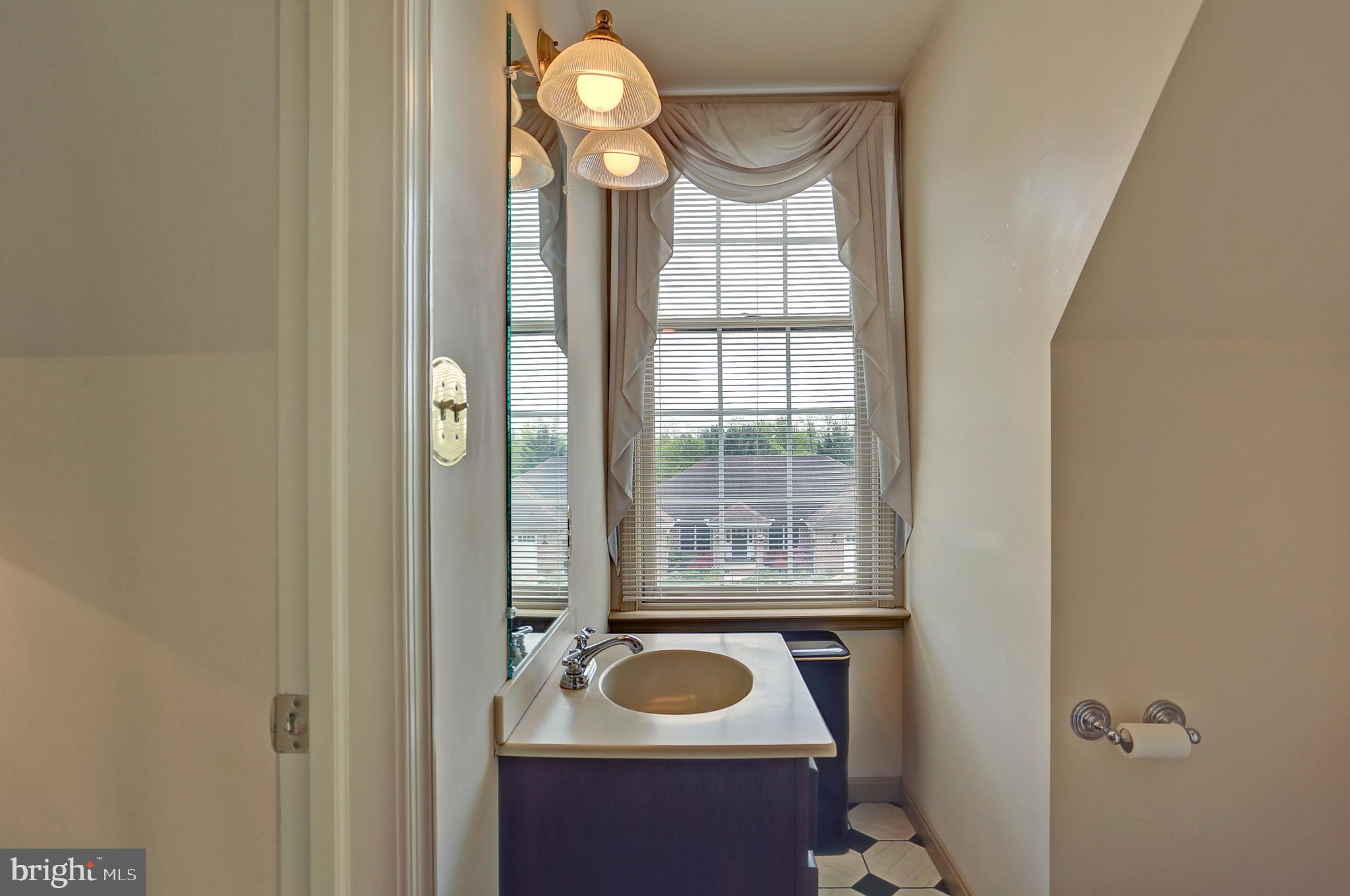 1003 Armstrong Road Carlisle, PA 17013 - Photo 24 of 34 Gallery Image 24