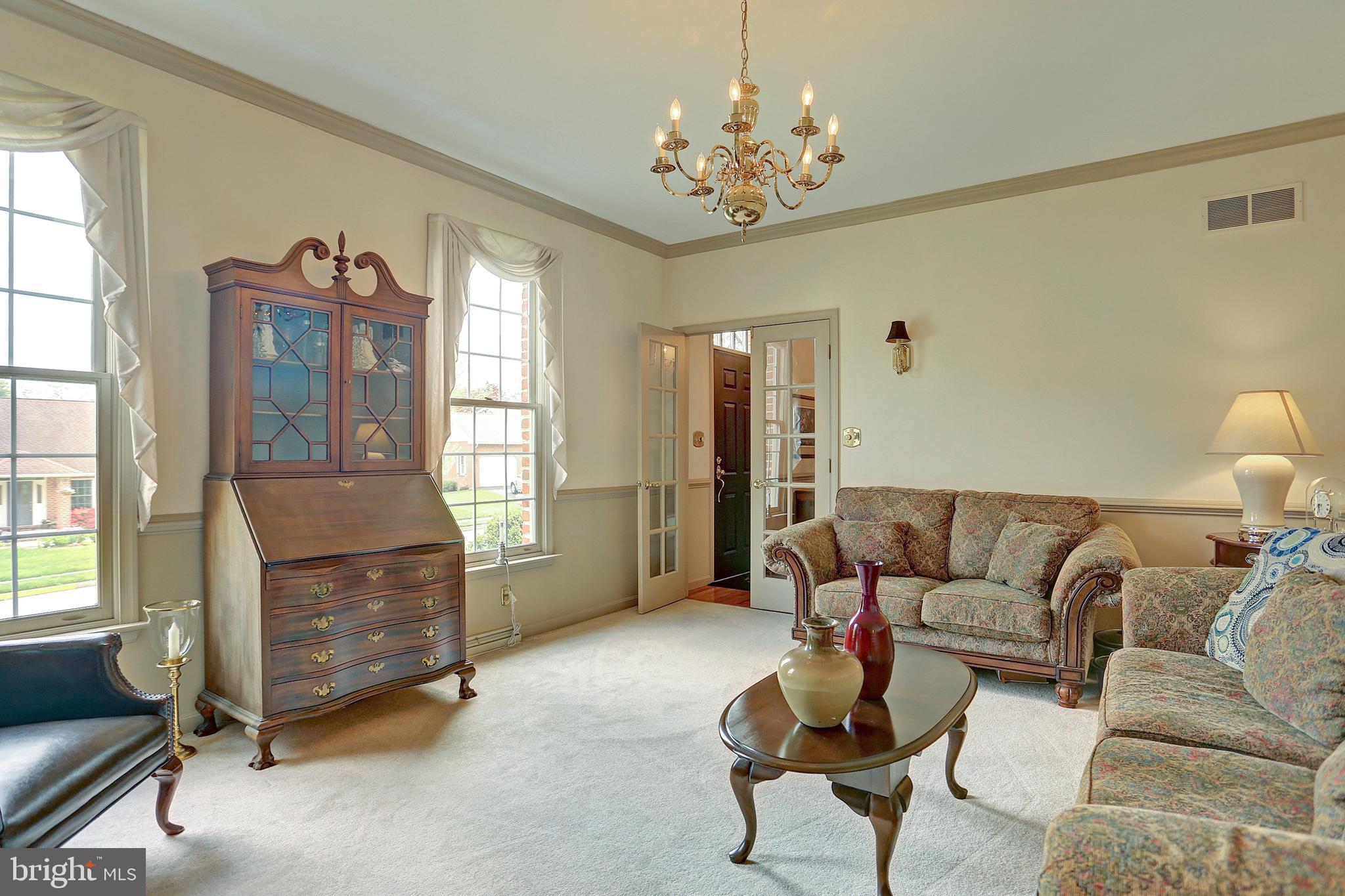 1003 Armstrong Road Carlisle, PA 17013 - Photo 6 of 34 Gallery Image 6