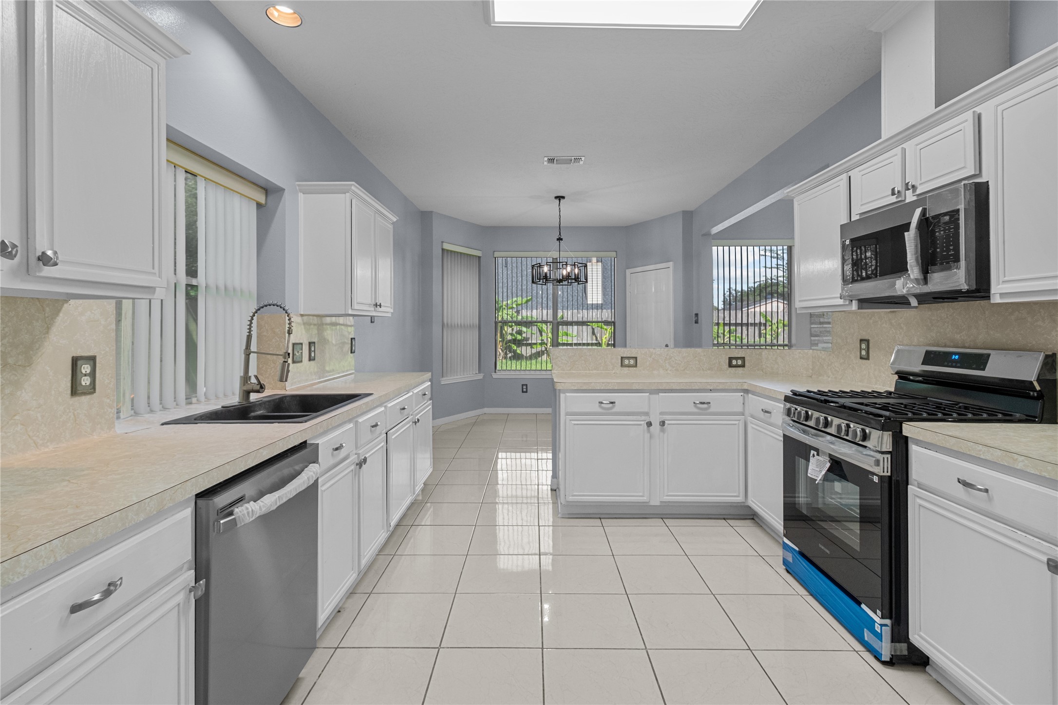 127 St Finans Way Houston, TX 77015 - Photo 18 of 25