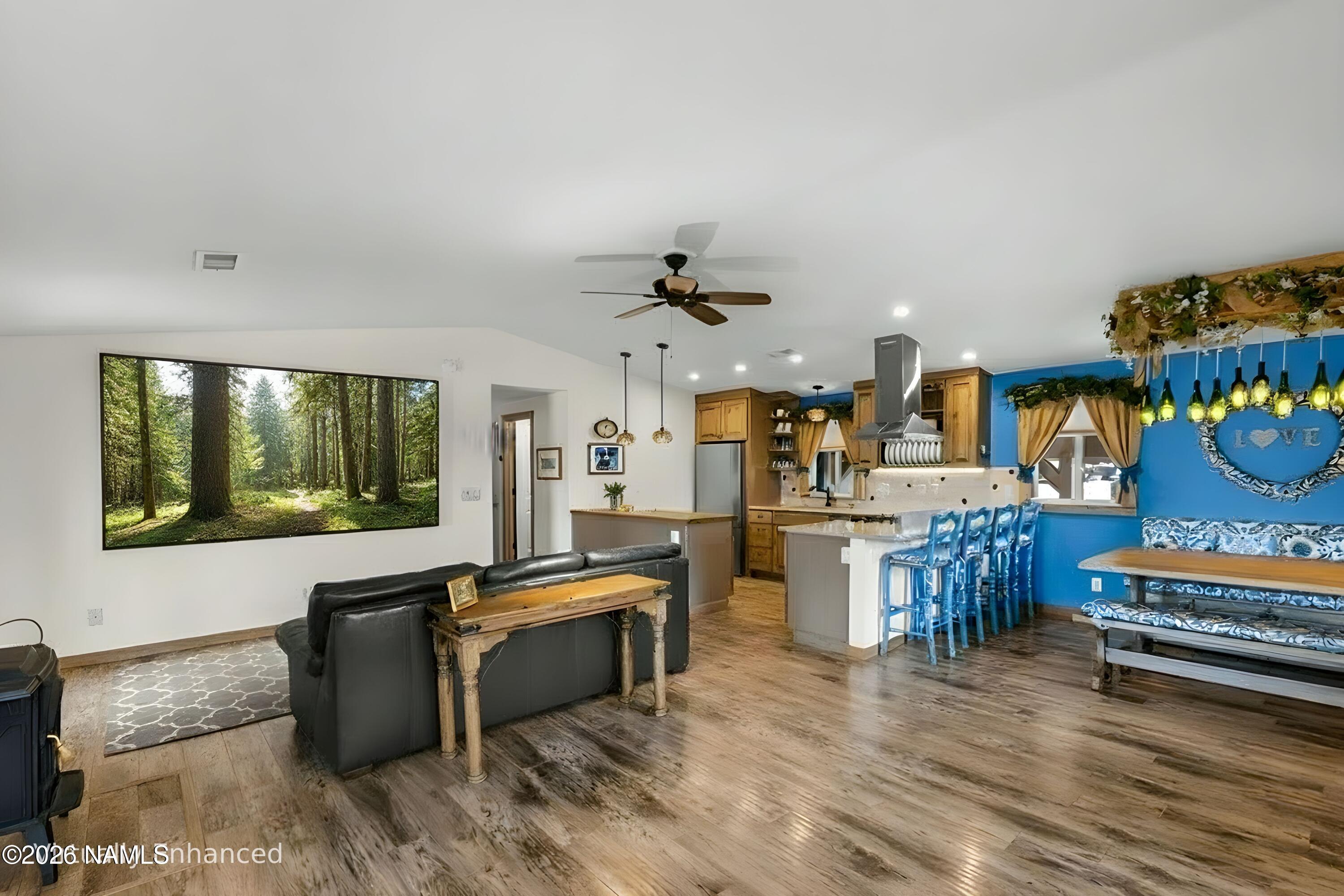 1800 North Fox Hill Road Flagstaff, AZ 86004 - Photo 6 of 44 Greatroom