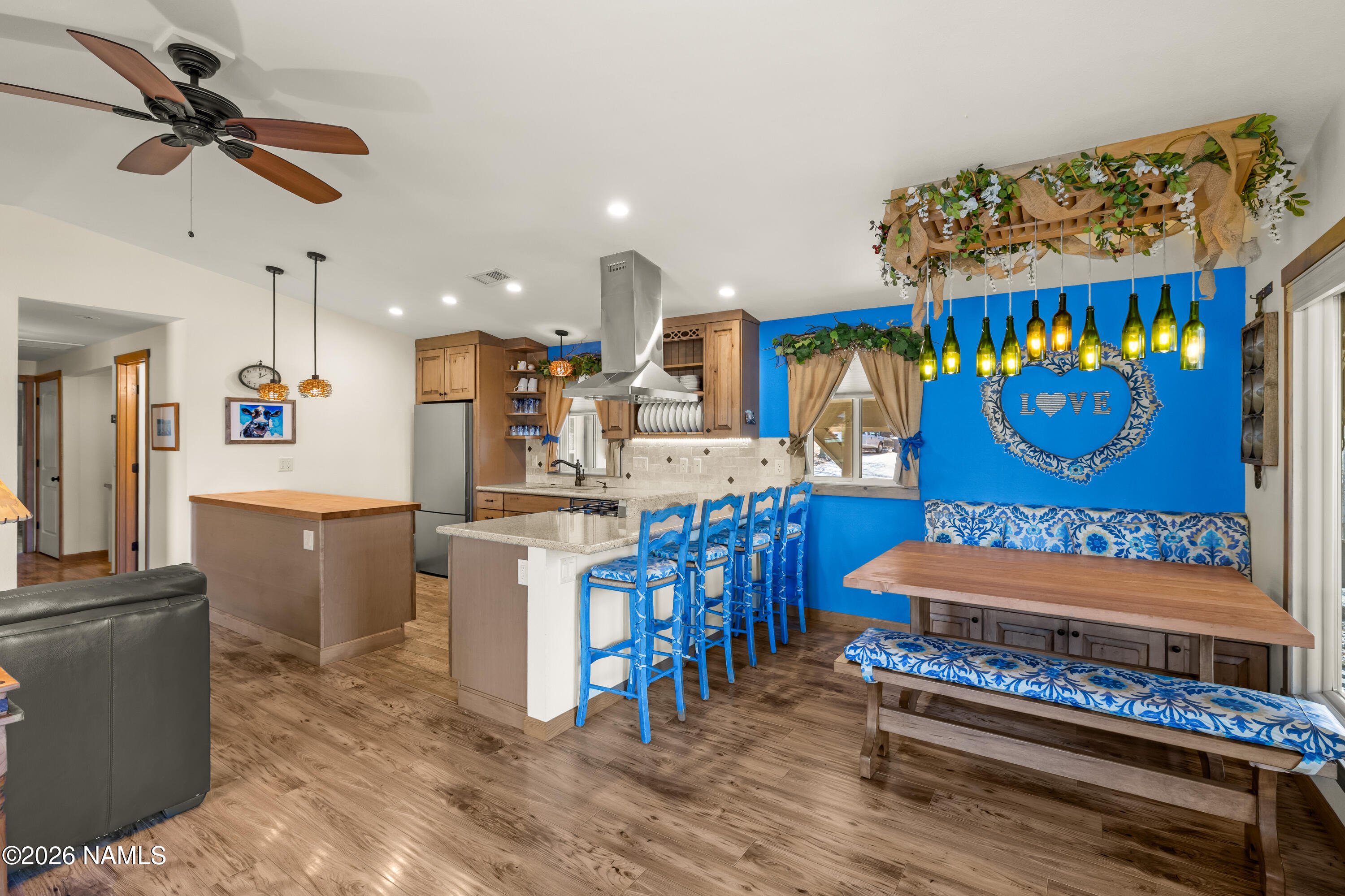 1800 North Fox Hill Road Flagstaff, AZ 86004 - Photo 10 of 44 Dining