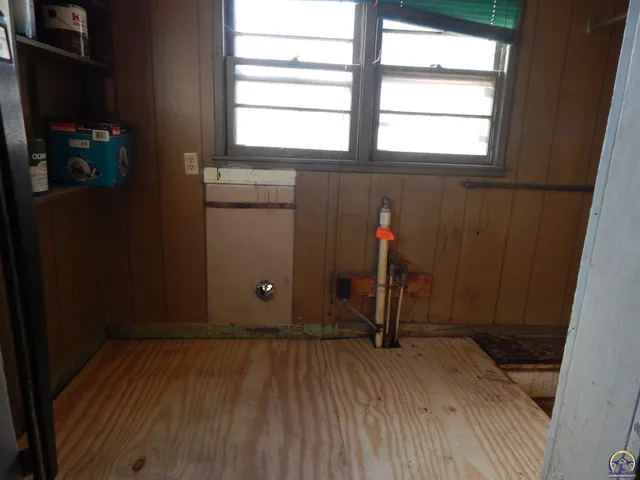 $16,500 | 1142 Northeast Wabash Avenue, Topeka, KS 66616