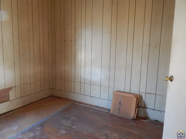 $16,500 | 1142 Northeast Wabash Avenue, Topeka, KS 66616