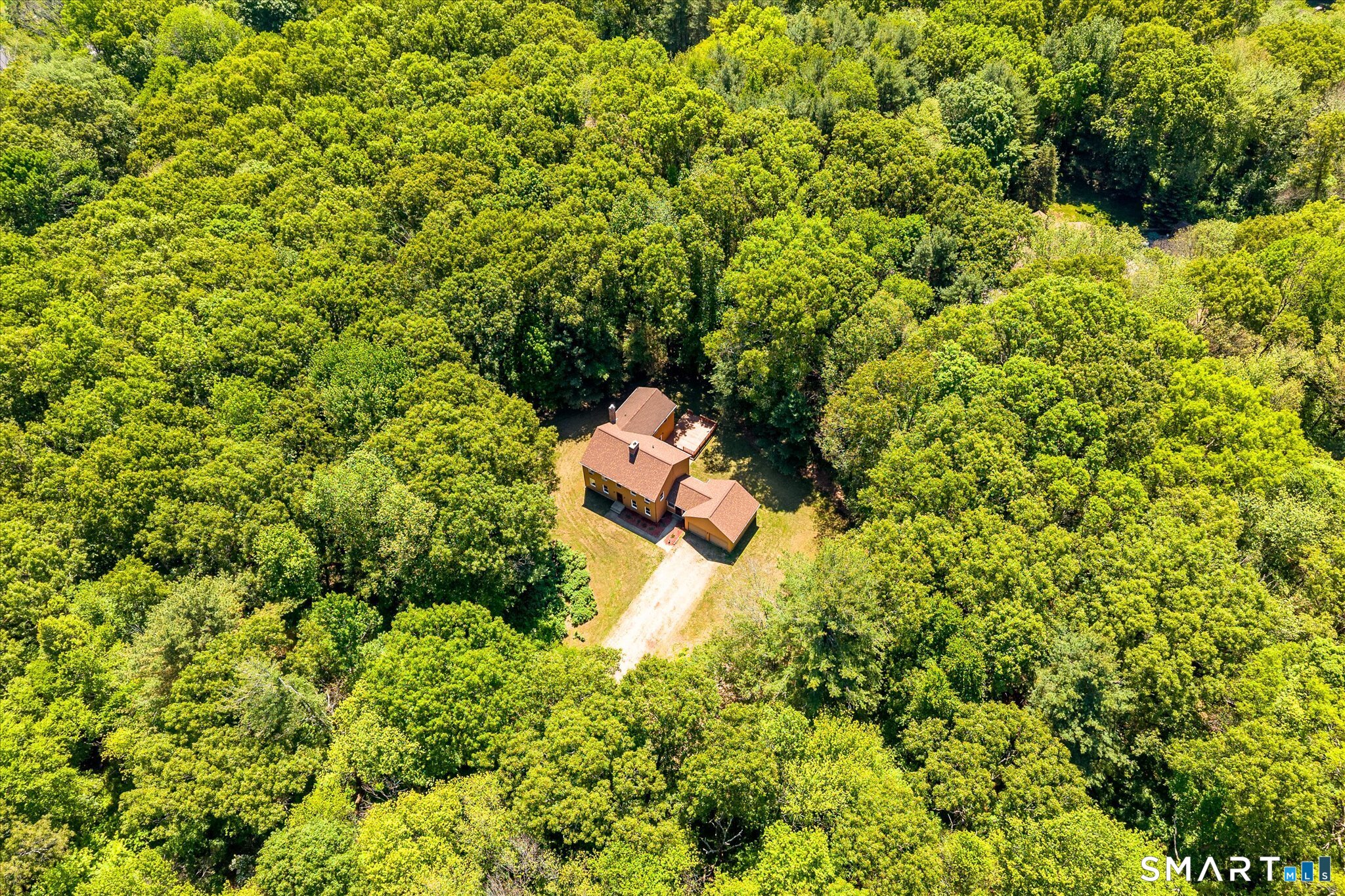 244 Paine Road Pomfret, CT 06259 - Photo 4 of 40