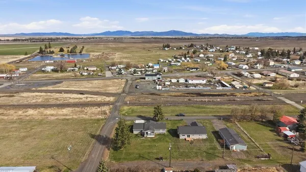 $309,900 | 295 Southwest Railroad Avenue, Creston, WA 99117