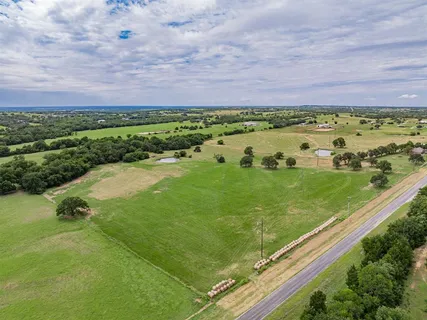 a view of a lush green field