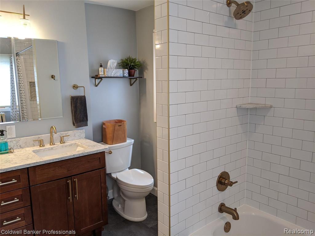 777 Barrington Road Detroit, MI 48215 - Photo 24 of 41