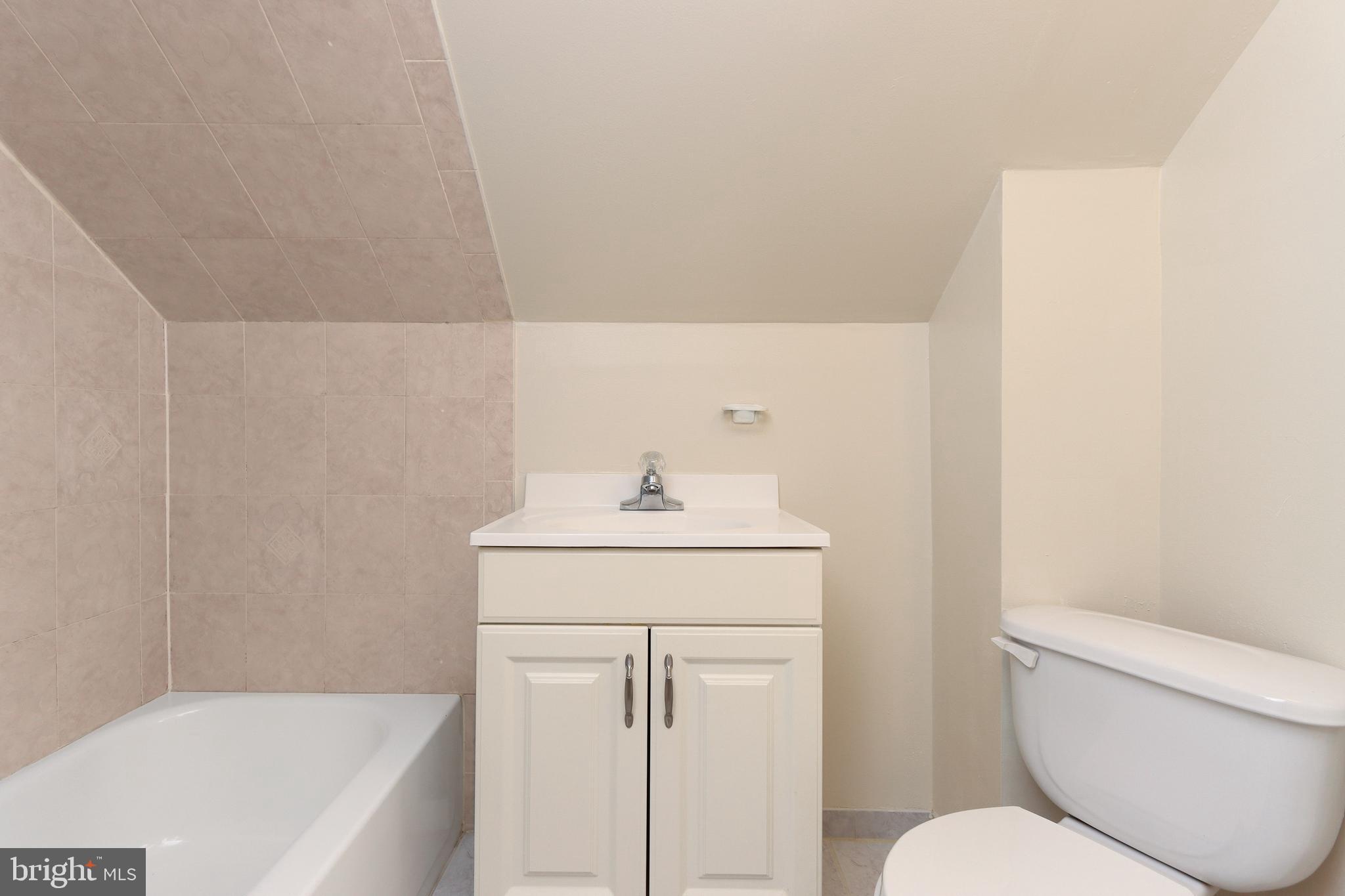 8 Village Road Baltimore, MD 21208 - Photo 22 of 38 Gallery Image 22