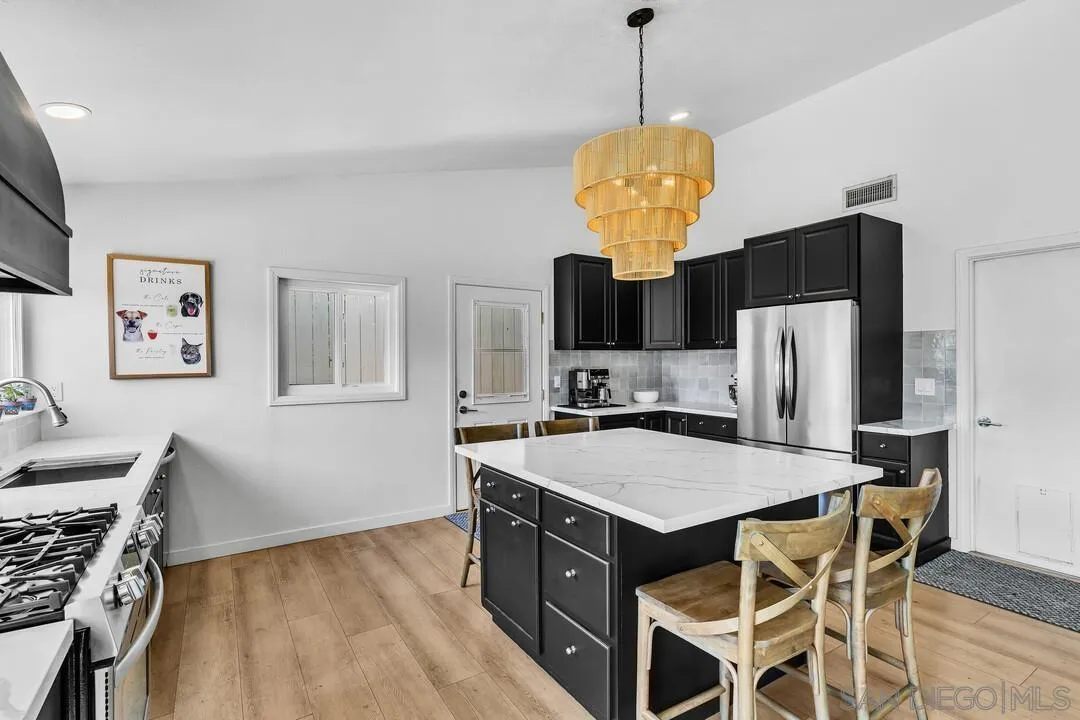 10929 Anja Way Lakeside, CA 92040 - Photo 10 of 36 Gallery Image 10