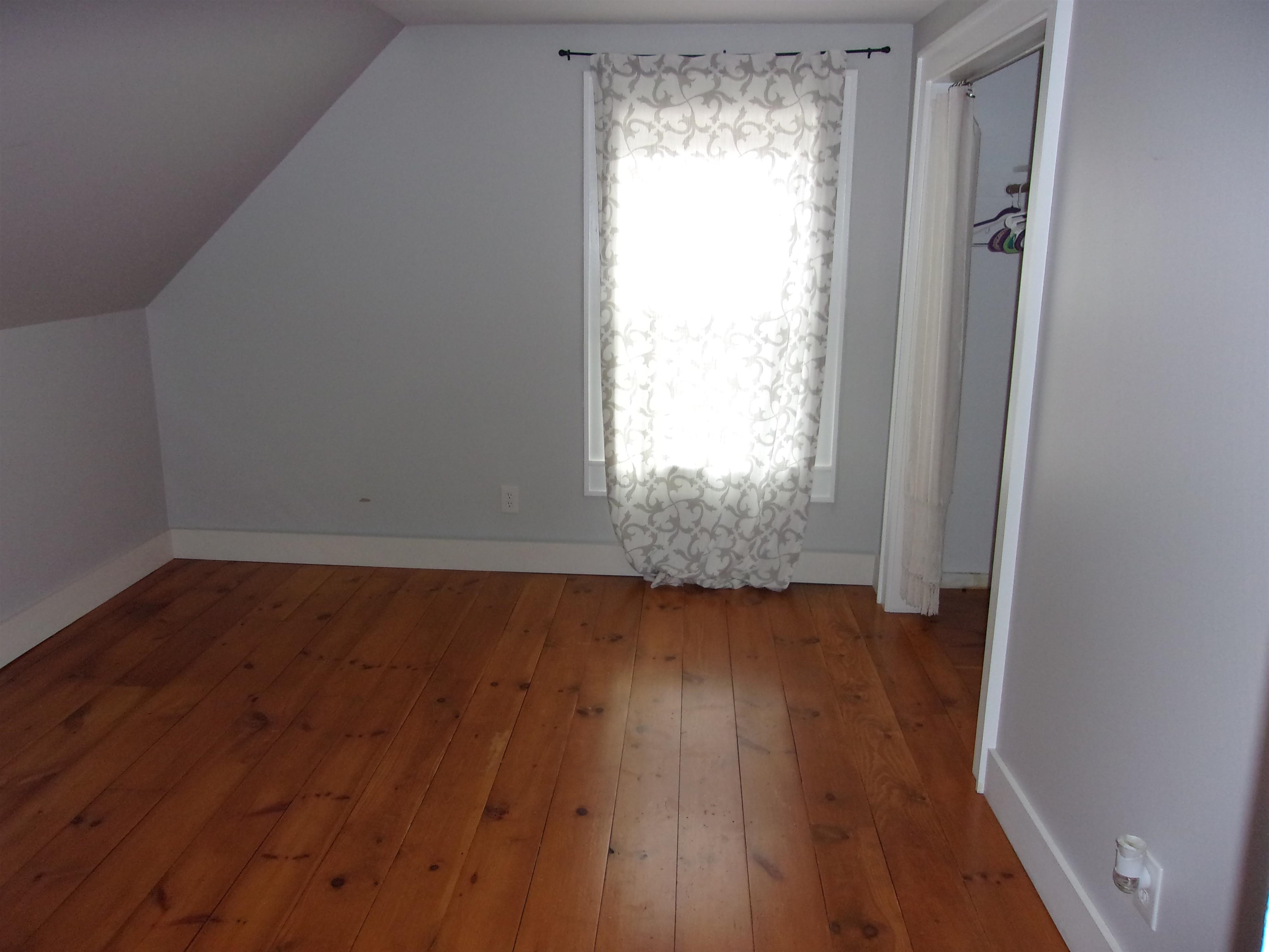 908 West Glover Road Irasburg, VT 05845 - Photo 4 of 17
