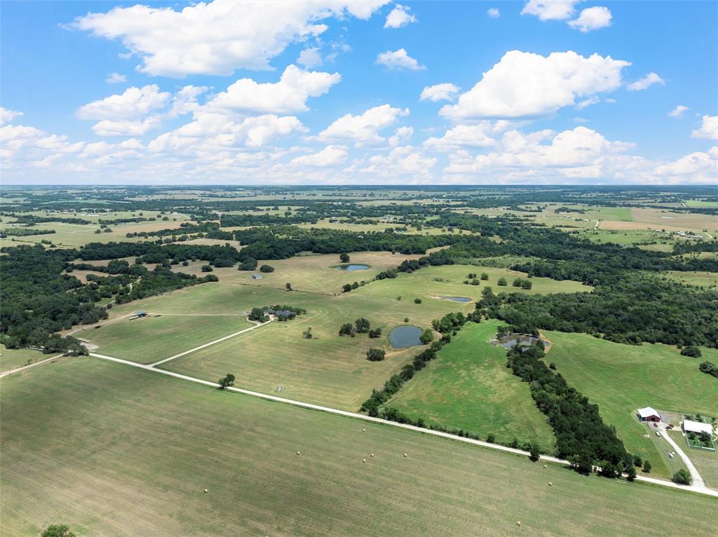 654 County Road 473 Lott, TX 76656 - Photo 39 of 40 a view of a city