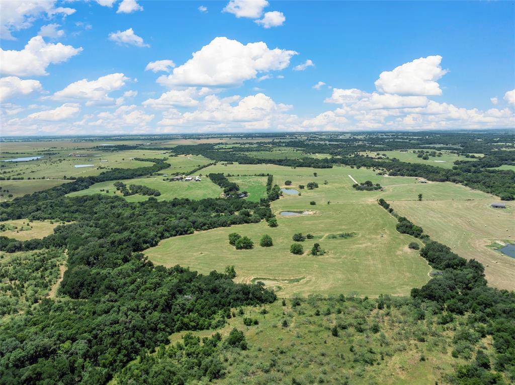 654 County Road 473 Lott, TX 76656 - Photo 40 of 40 a view of a city