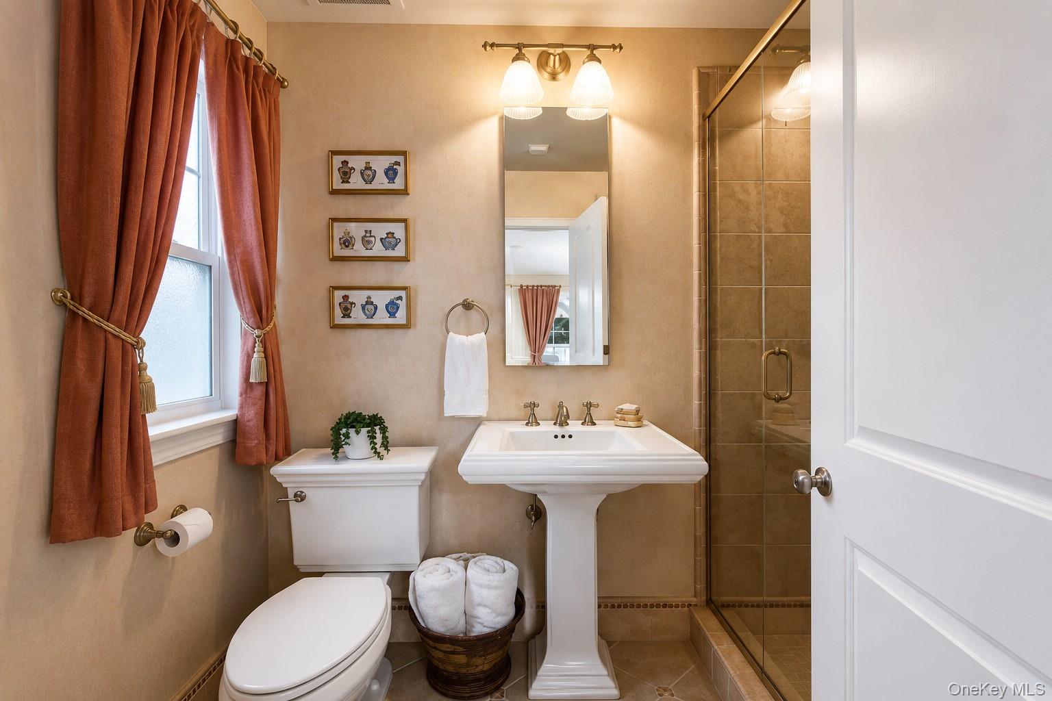 39 Cherry Lane Syosset, NY 11791 - Photo 31 of 43