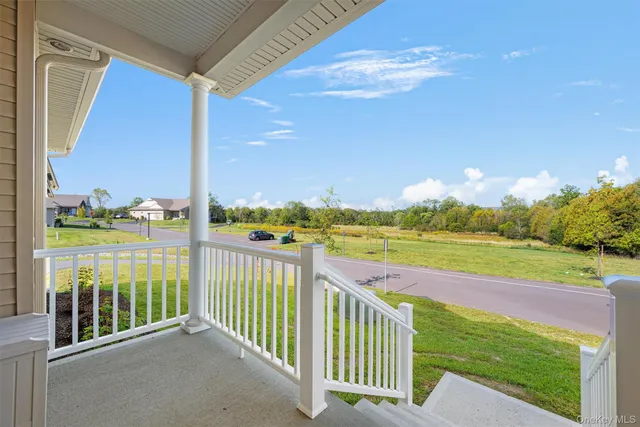 $579,900 | 27 Ottaway Lane, Campbell Hall, NY 10916