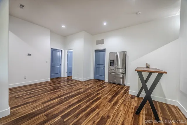 $990,000 | 327 Big Cedar Drive, Camdenton, MO 65020