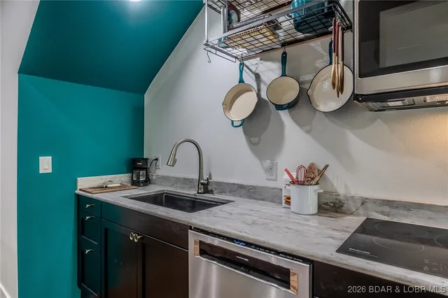 $990,000 | 327 Big Cedar Drive, Camdenton, MO 65020