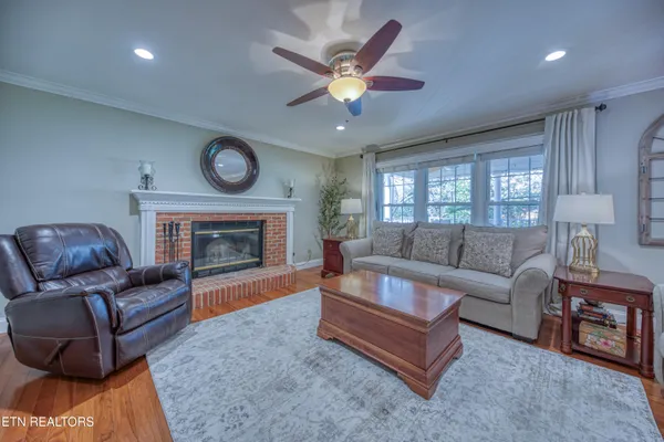 $700,000 | 510 Maple Tree Drive, Knoxville, TN 37934