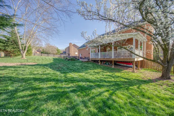 $700,000 | 510 Maple Tree Drive, Knoxville, TN 37934