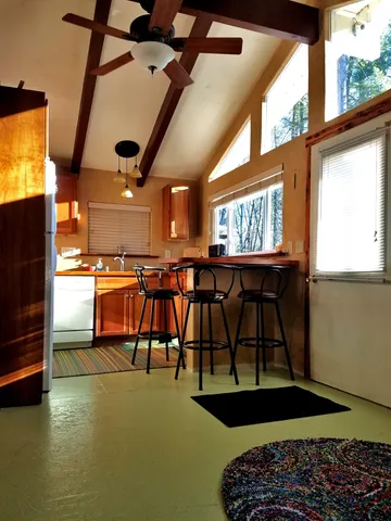 $1,750 | 52 Covered Bridge Lane, Bartlett, NH 03812